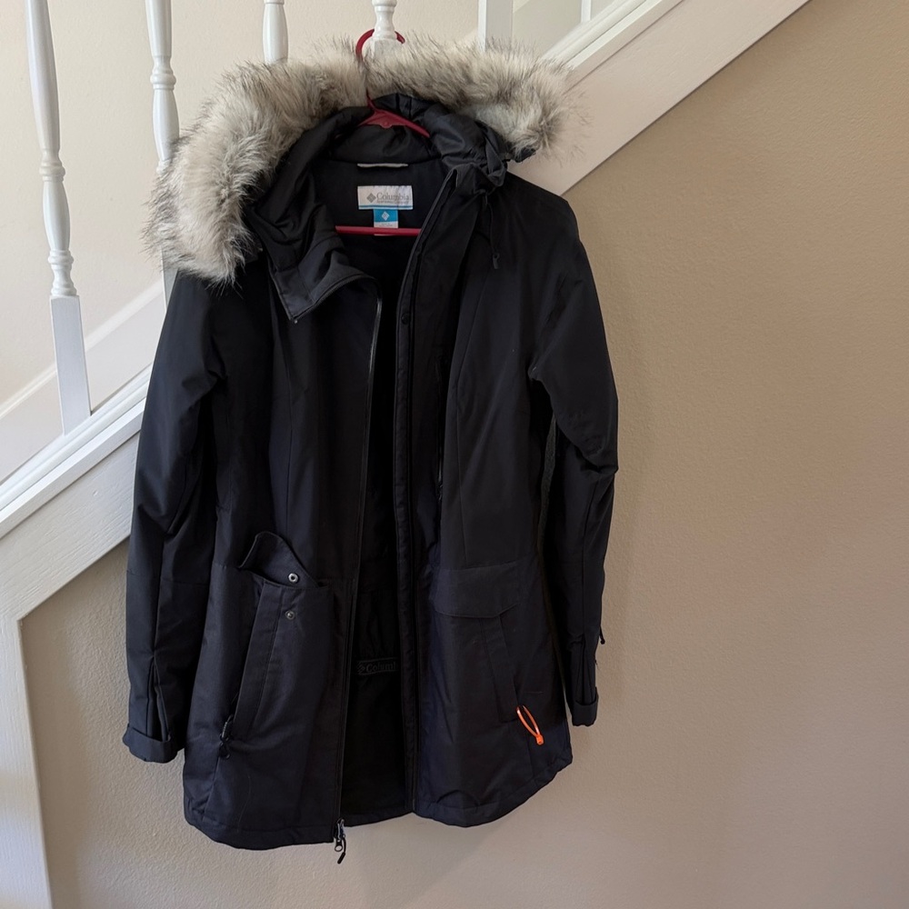 Columbia Black Parka with Faux Fur Hood Trim